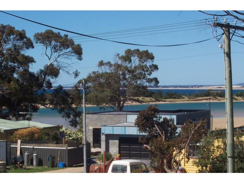 2/14 Elizabeth Street, Bridport TAS 7262