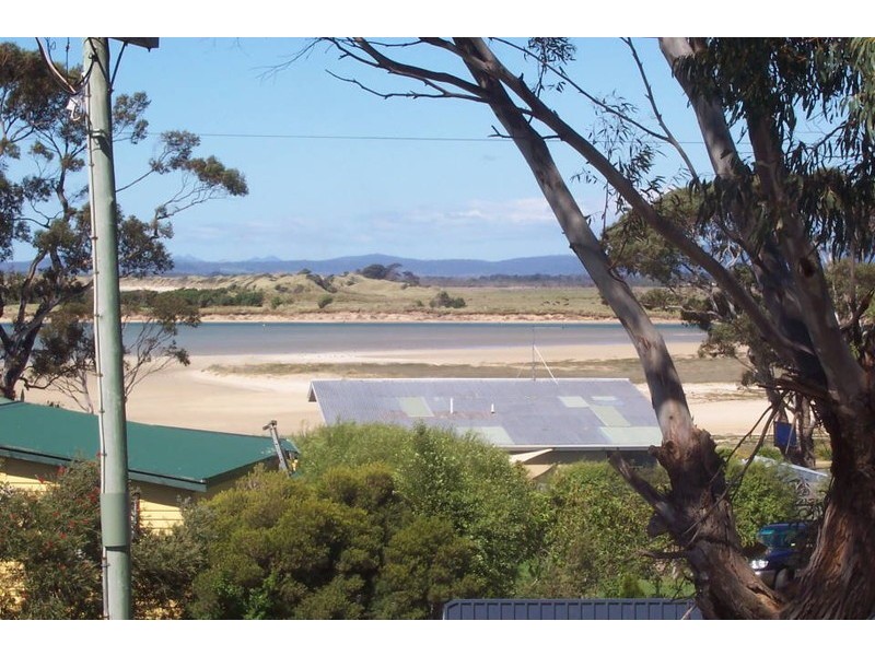 2/14 Elizabeth Street, Bridport TAS 7262