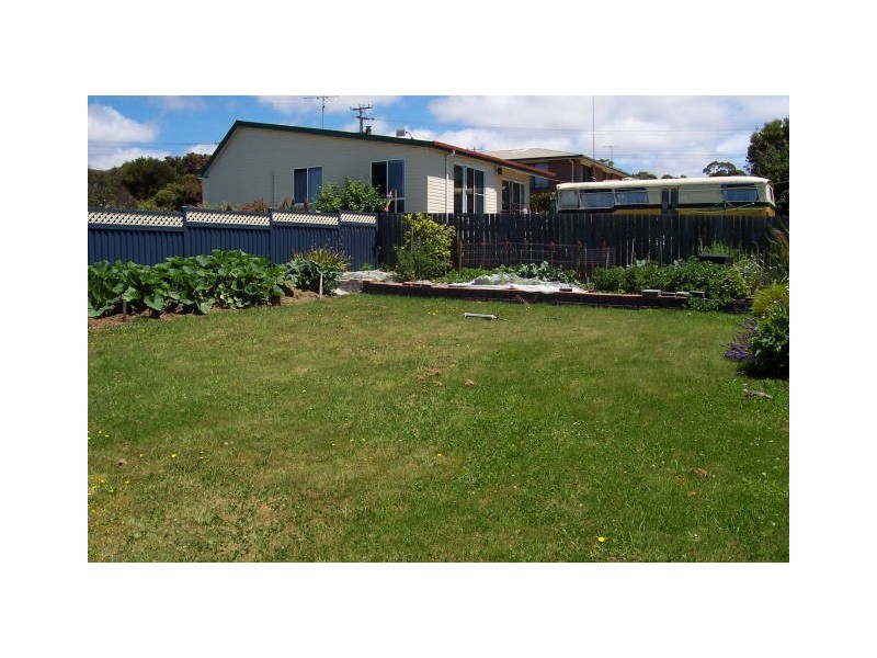 1/30 Main Street, Bridport TAS 7262