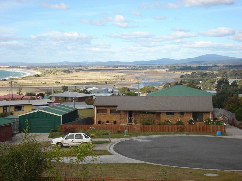 2 Andrews Place, Bridport TAS 7262