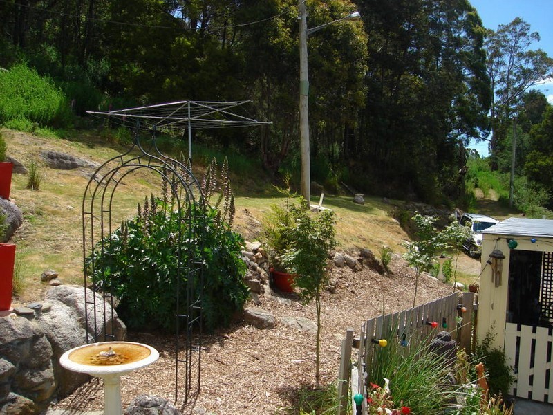 9 – 10 Christopher Street, Derby TAS 7264