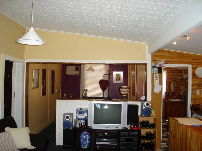 9 – 10 Christopher Street, Derby TAS 7264