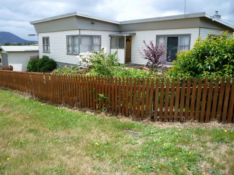 121 George Street, Scottsdale TAS 7260