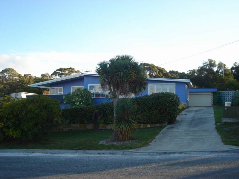 57 – 59 Walter Street, Bridport TAS 7262