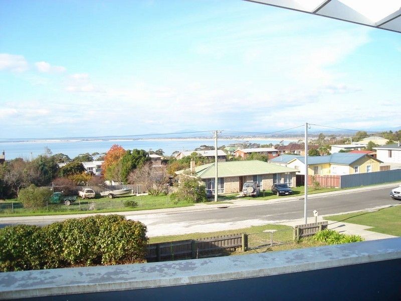 57 – 59 Walter Street, Bridport TAS 7262