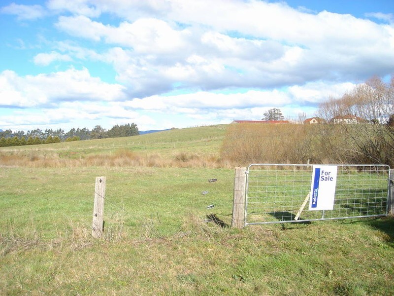 12 Diprose Street, Legerwood TAS 7263