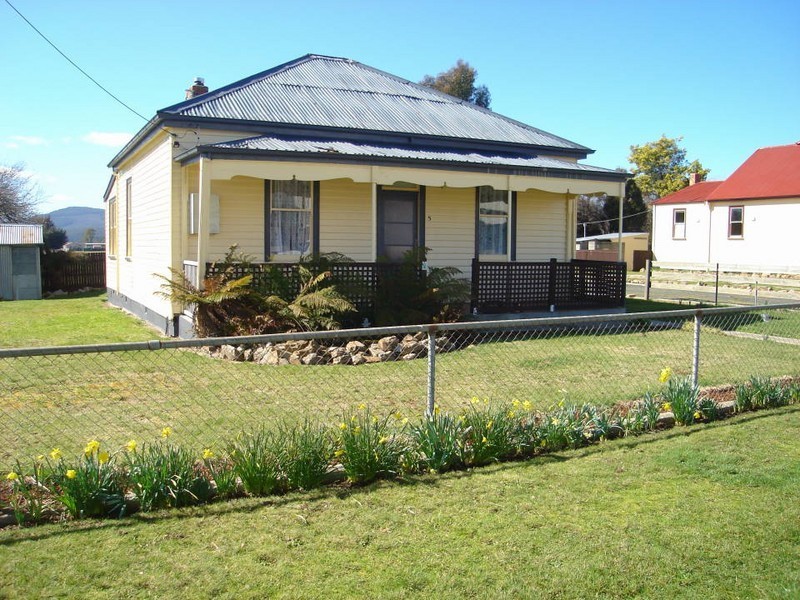 5 Main Street, Legerwood TAS 7263