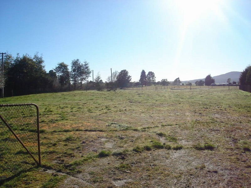 5 Main Street, Legerwood TAS 7263