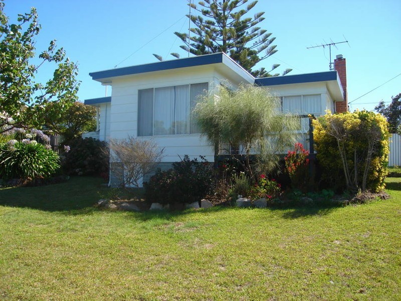 76 Richard Street, Bridport TAS 7262