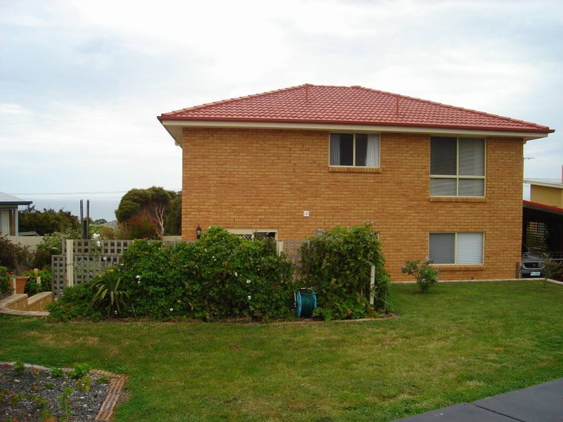 25 Richard Street, Bridport TAS 7262