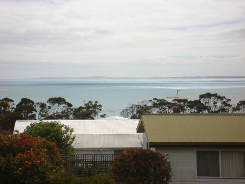 5 Alan Lade Place, Bridport TAS 7262