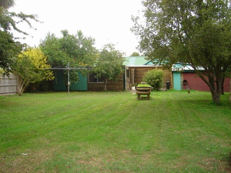 4 Stoke Street, Branxholm TAS 7261