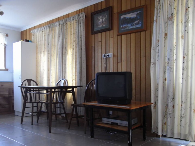 10 Carins Close, Tomahawk TAS 7262