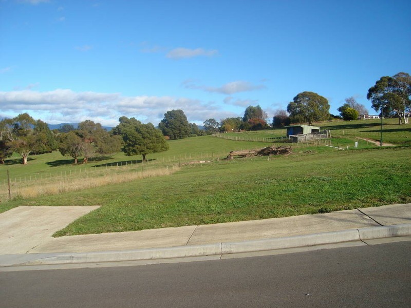 18 Hedley Street, Scottsdale TAS 7260