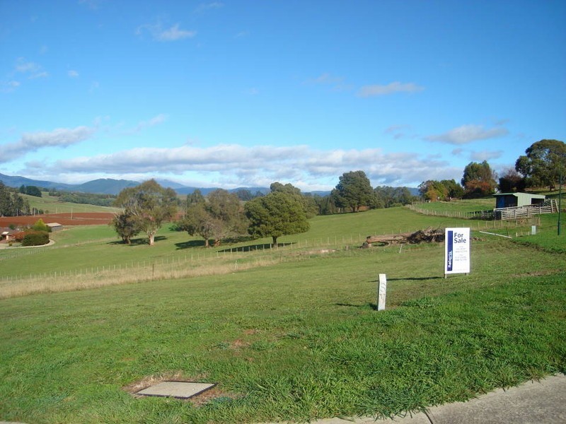 18 Hedley Street, Scottsdale TAS 7260