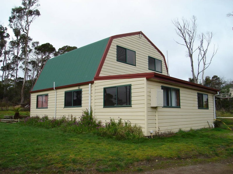 Dalrymple Vineyard, Pipers Brook, Scottsdale TAS 7260