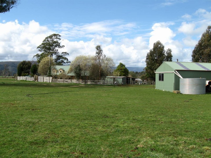 21 Diprose Street, Legerwood TAS 7263
