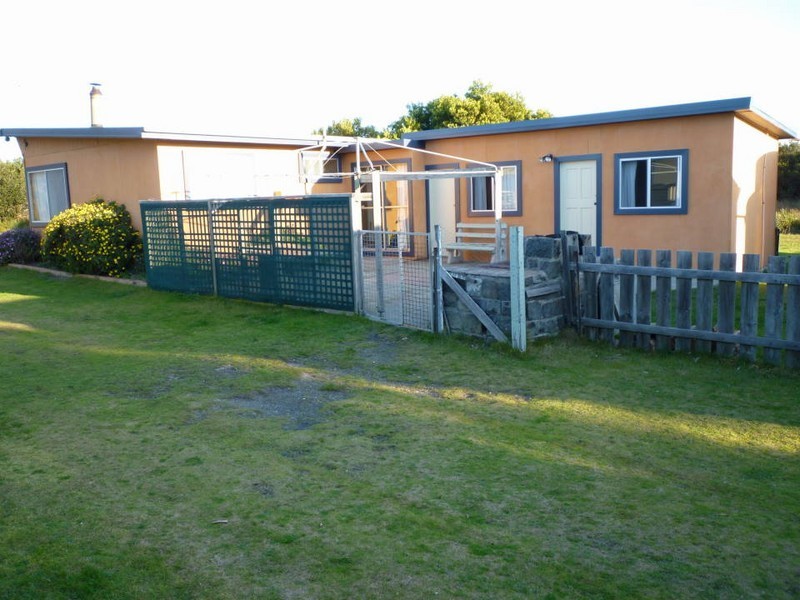 2 Tomahawk Drive, Tomahawk TAS 7262