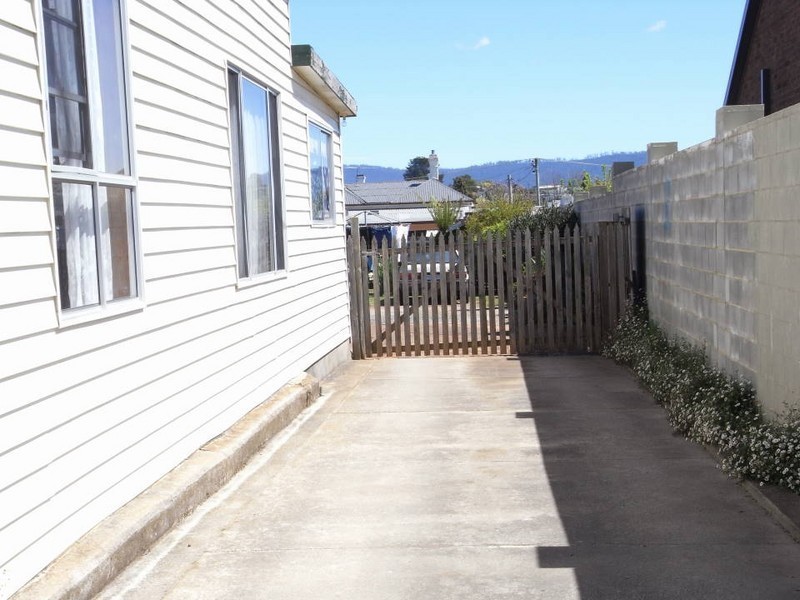 27 Alfred Street, Scottsdale TAS 7260