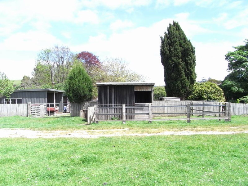 14 Stoke Street, Branxholm TAS 7261