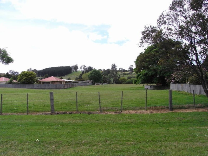 14 Stoke Street, Branxholm TAS 7261