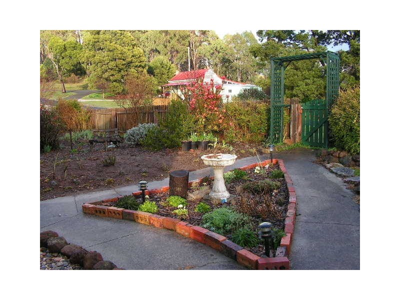 25 Donald Street, Branxholm TAS 7261