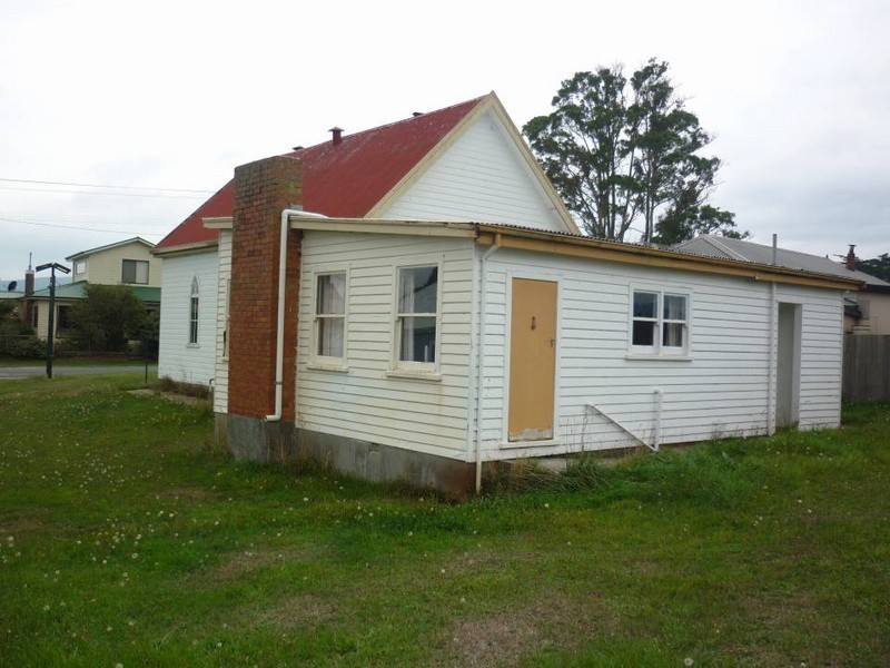 38 Main Street, Legerwood TAS 7263