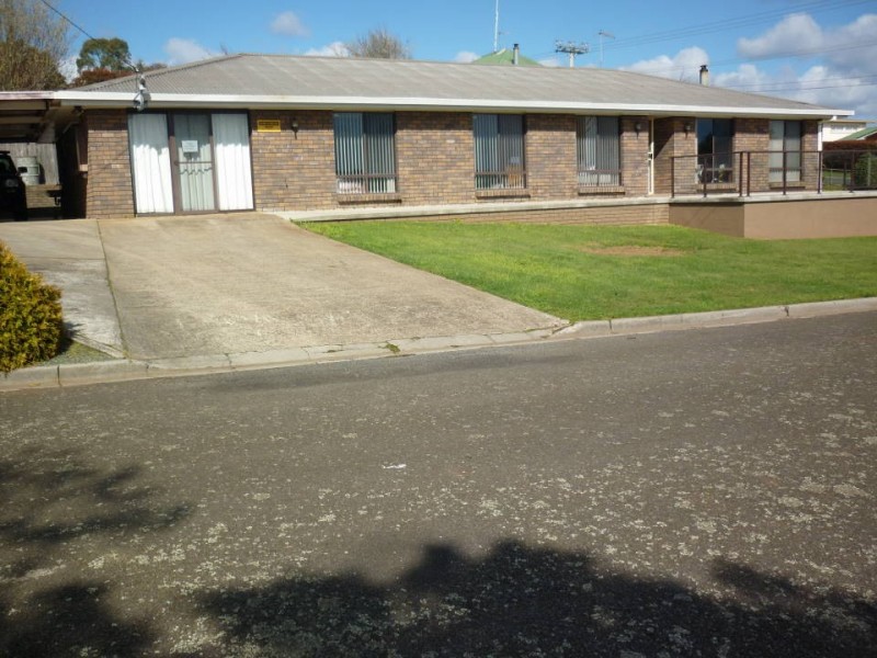 9 Reid Street, Scottsdale TAS 7260