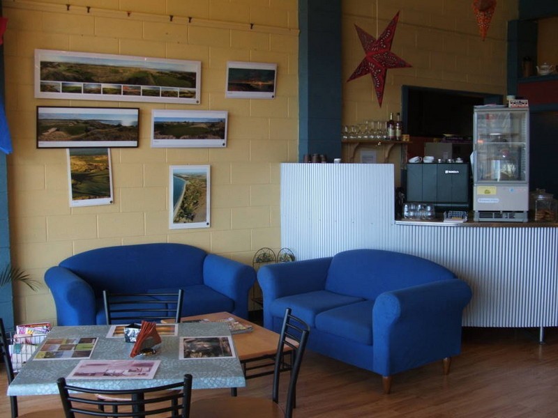 4 85-87 Main Street, Bridport TAS 7262