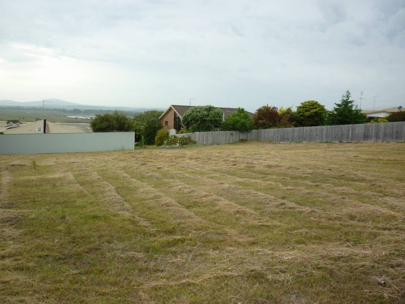 30 Emma Street, Bridport TAS 7262