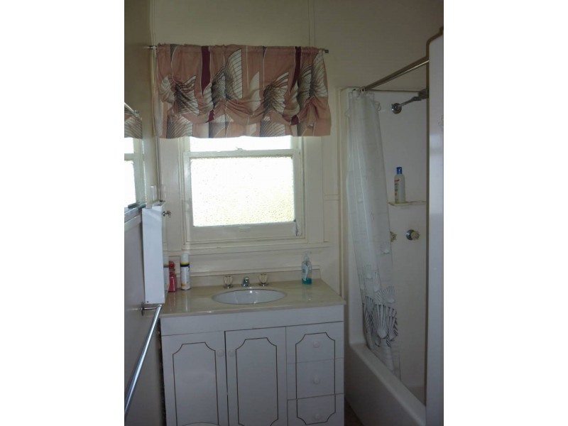 123 Main Street, Bridport TAS 7262