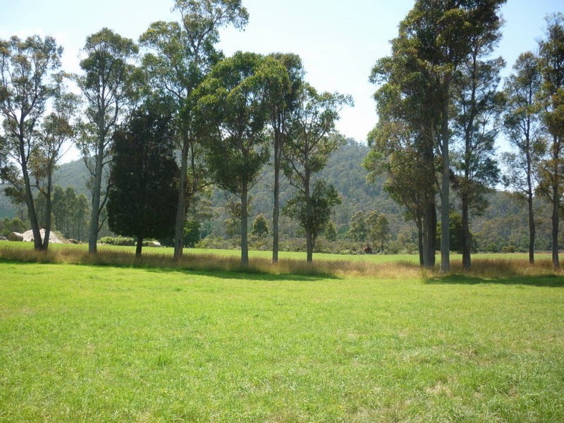 * Ten Mile Track, Scottsdale TAS 7260