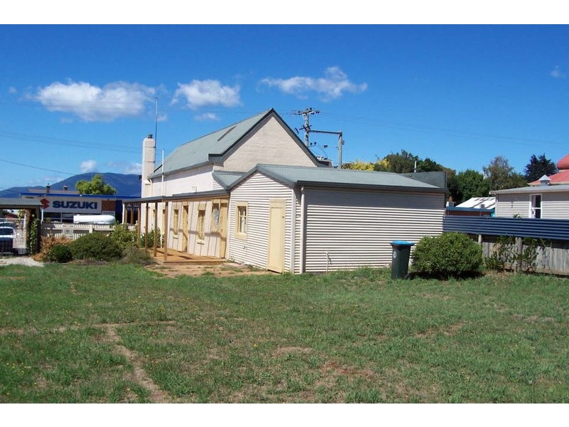 4 Ellenor Street, Scottsdale TAS 7260
