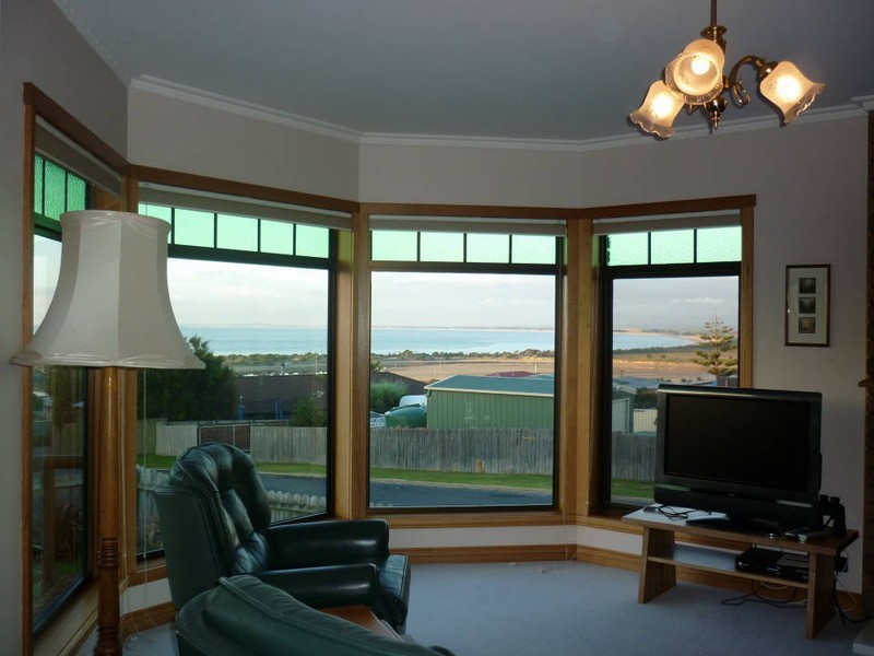 14 Louisa Street, Bridport TAS 7262