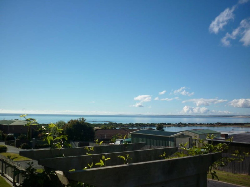 14 Louisa Street, Bridport TAS 7262