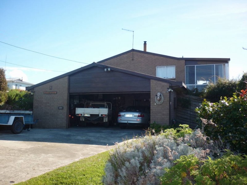 8 Henry Street, Bridport TAS 7262