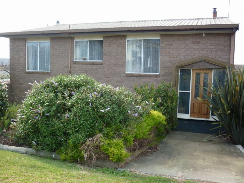 8 Henry Street, Bridport TAS 7262