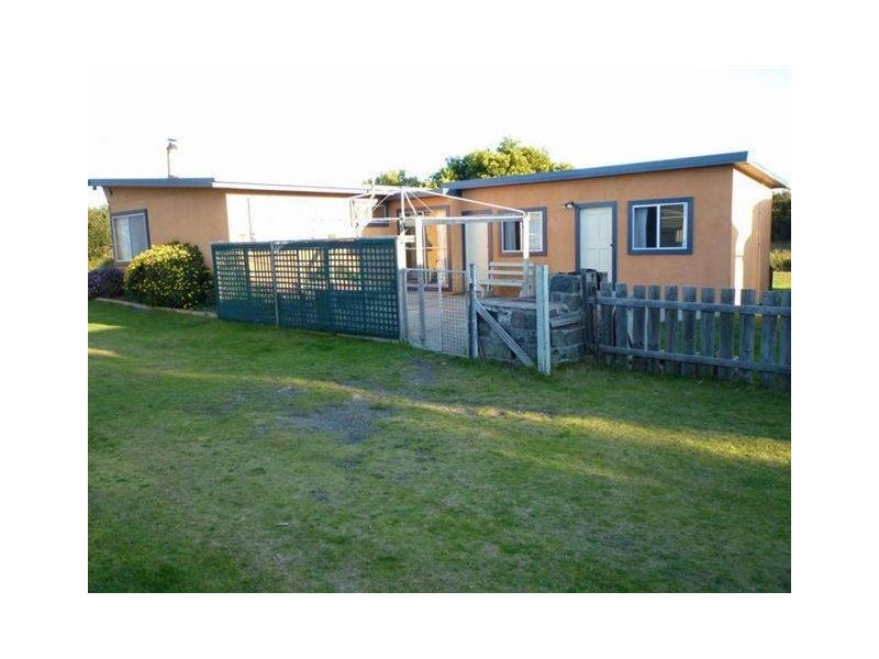 2 Tomahawk Drive, Tomahawk TAS 7262