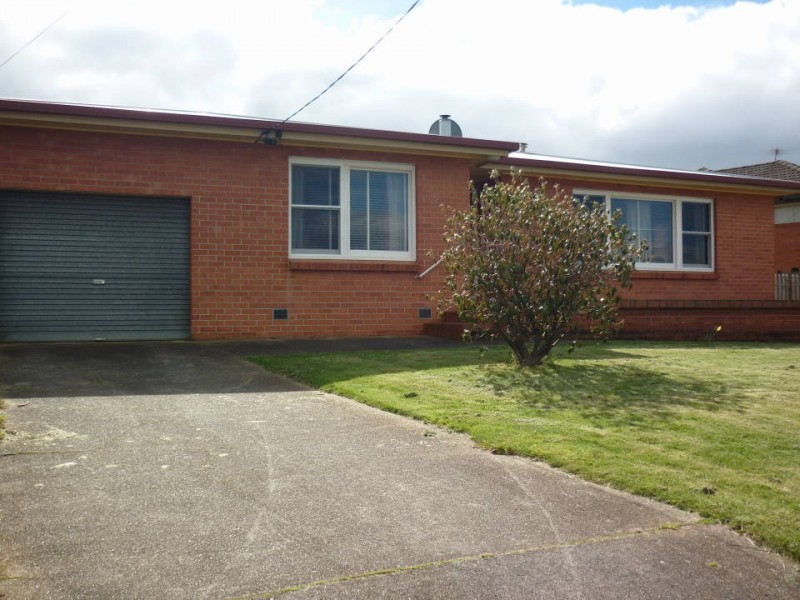 16 McLennan St, Scottsdale TAS 7260