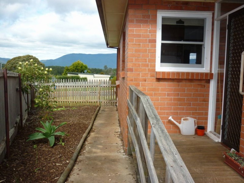 16 McLennan St, Scottsdale TAS 7260