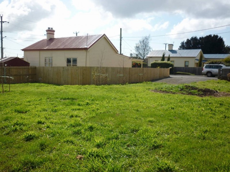 17a Charles Street, Scottsdale TAS 7260