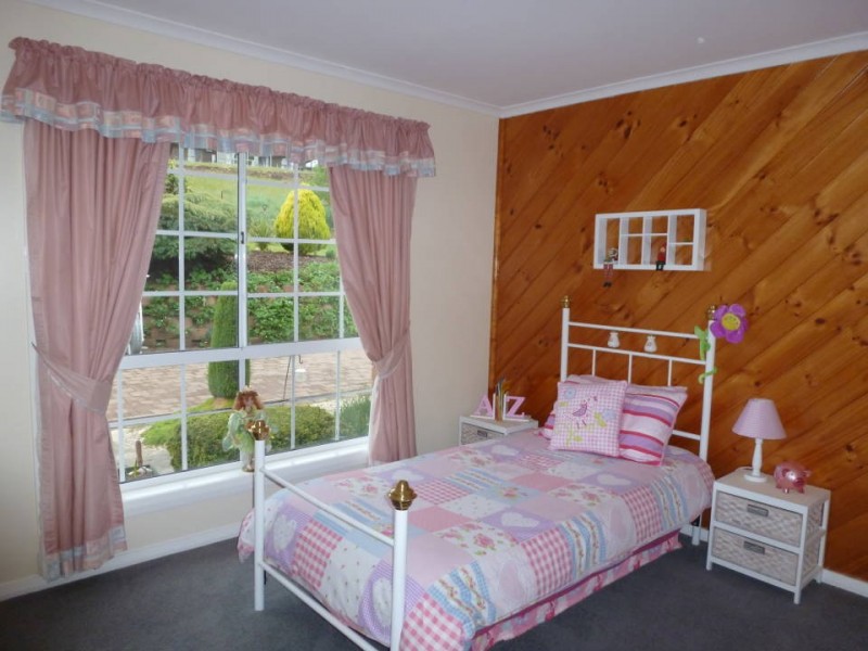 5 Joyce Street, Branxholm TAS 7261