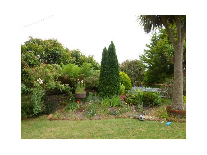 13 Rainbow Road, Herrick TAS 7264