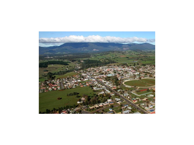 60 George Street, Scottsdale TAS 7260