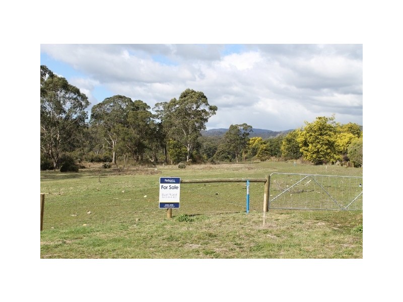 ** Gladstone Road, Herrick TAS 7264