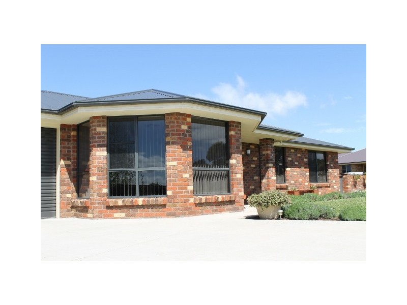 8 Barclay Drive, Scottsdale TAS 7260