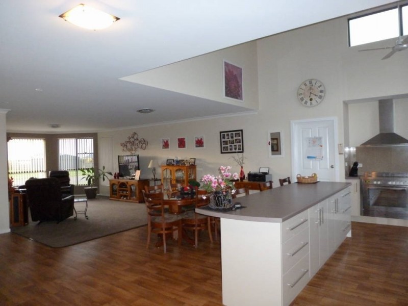 8 Barclay Drive, Scottsdale TAS 7260