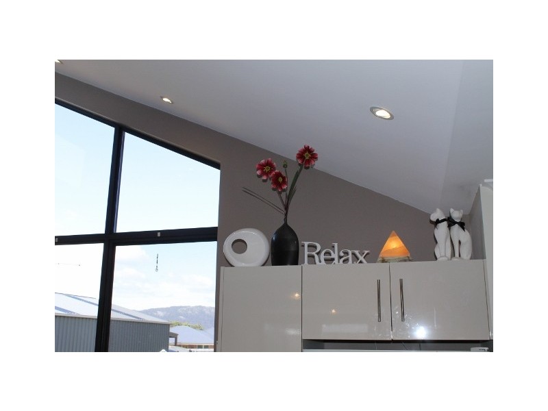 8 Barclay Drive, Scottsdale TAS 7260