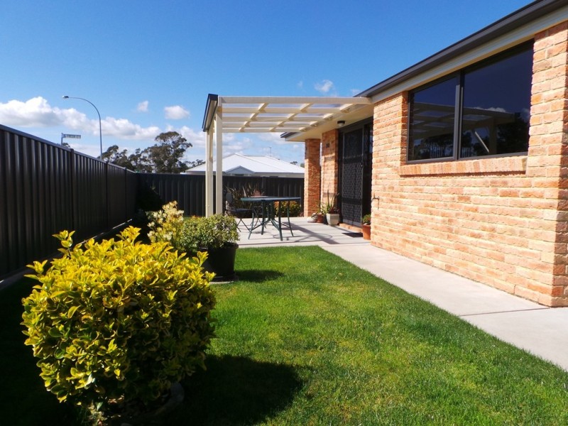 2/202 Last Street, Latrobe TAS 7307