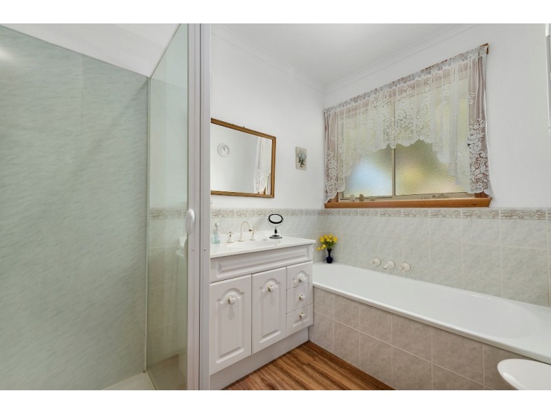 8 Alexander Street, Shearwater TAS 7307